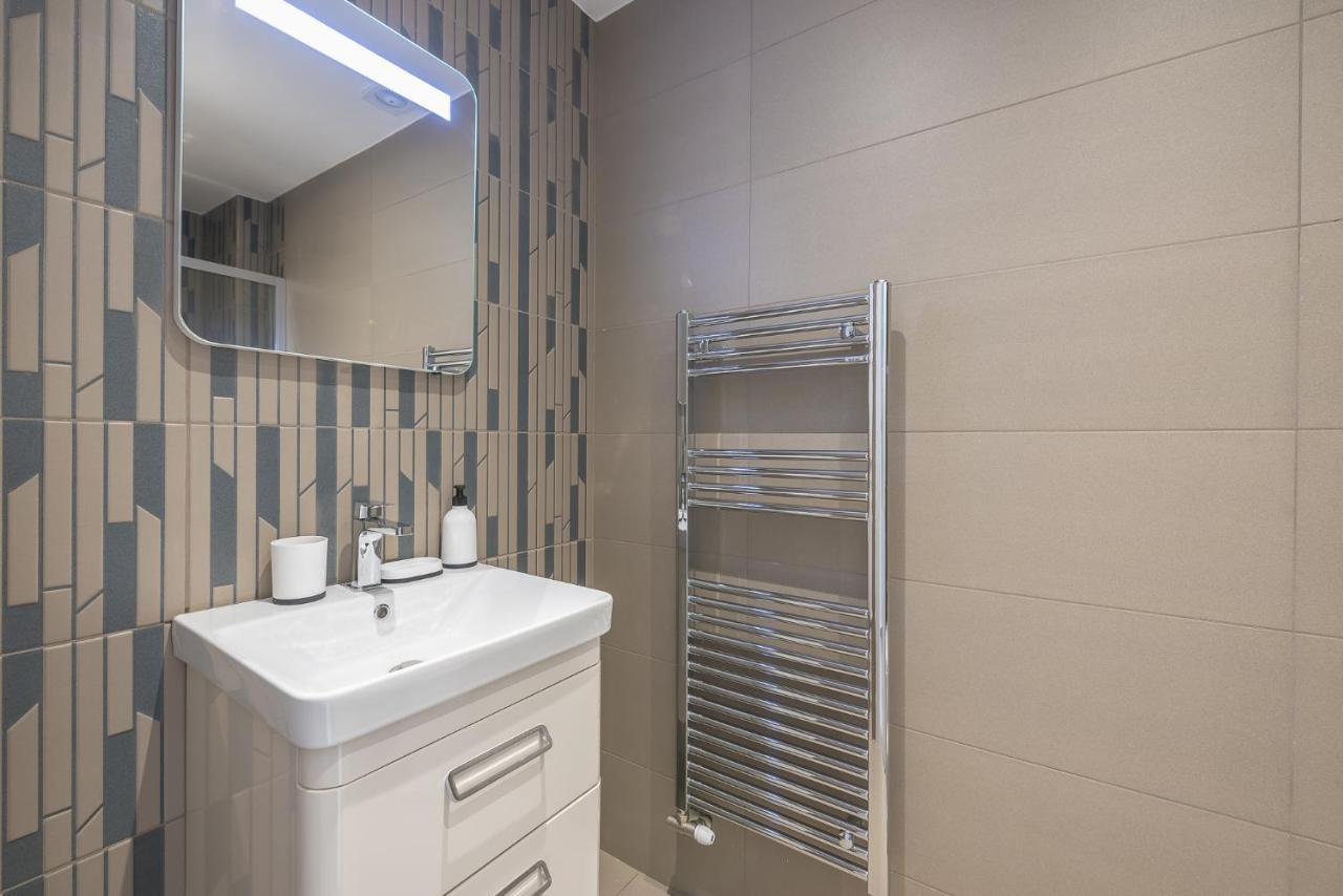 Stylish Urban Suites Athens Exterior photo