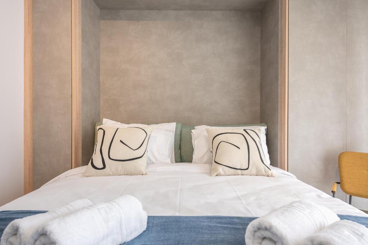 Stylish Urban Suites Athens Exterior photo